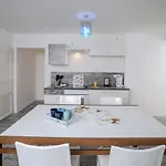 Designpension Traumschloss Garni Hotel 2*