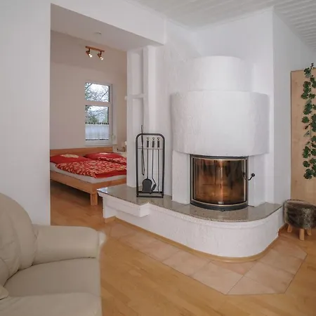 מלון Designpension Traumschloss Garni 2*