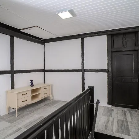 Отель Designpension Traumschloss Garni Вернигероде