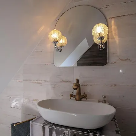 Designpension Traumschloss Garni ורניגרוד