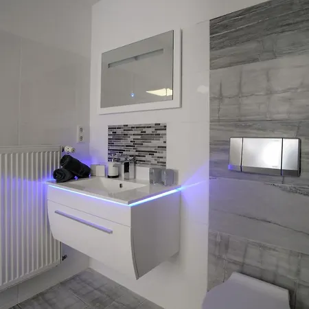 Designpension Traumschloss Garni Hotel