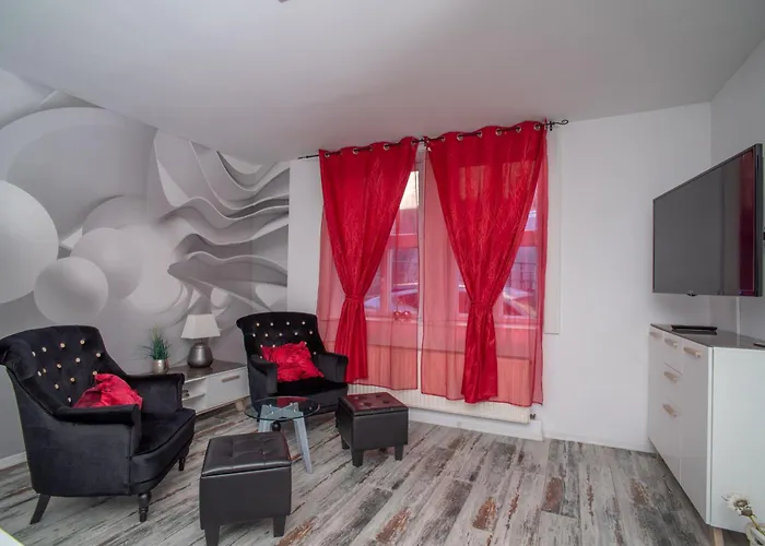 Designpension Traumschloss Garni