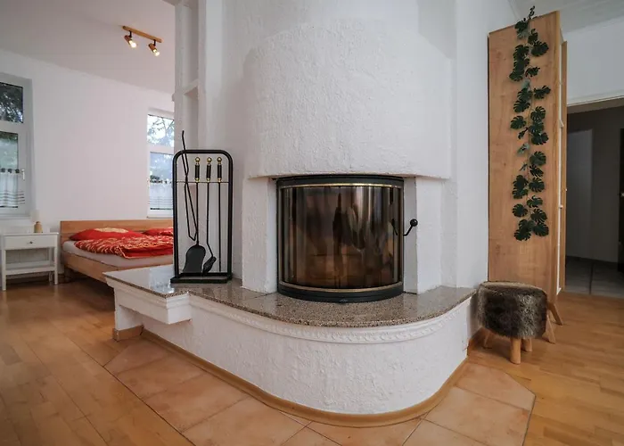 Designpension Traumschloss Garni 2*