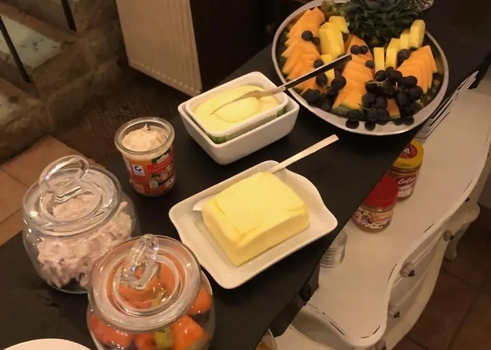 Designpension Traumschloss Garni 2*